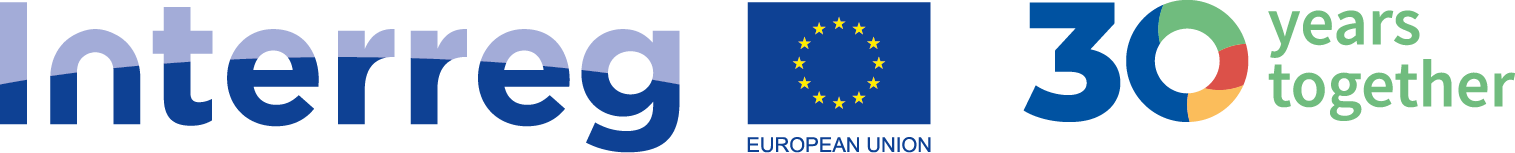 Logo 30 lat Interreg, w centralnym miejscu grafiki znajduje się flaga Unii Europejskiej